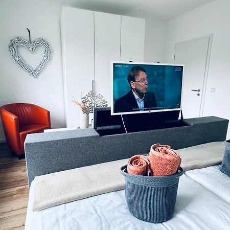 Harmony Stylishes 3-zimmer 2bdr Balkon Parkplatz Apartment *