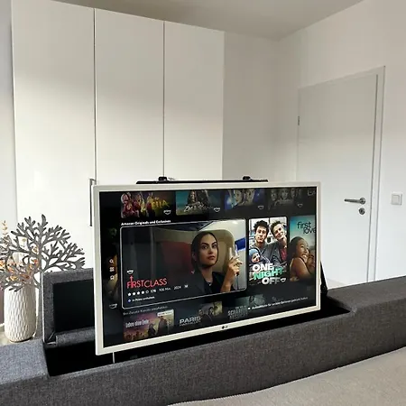Apartment Harmony Stylishes 3-zimmer 2bdr Balkon Parkplatz